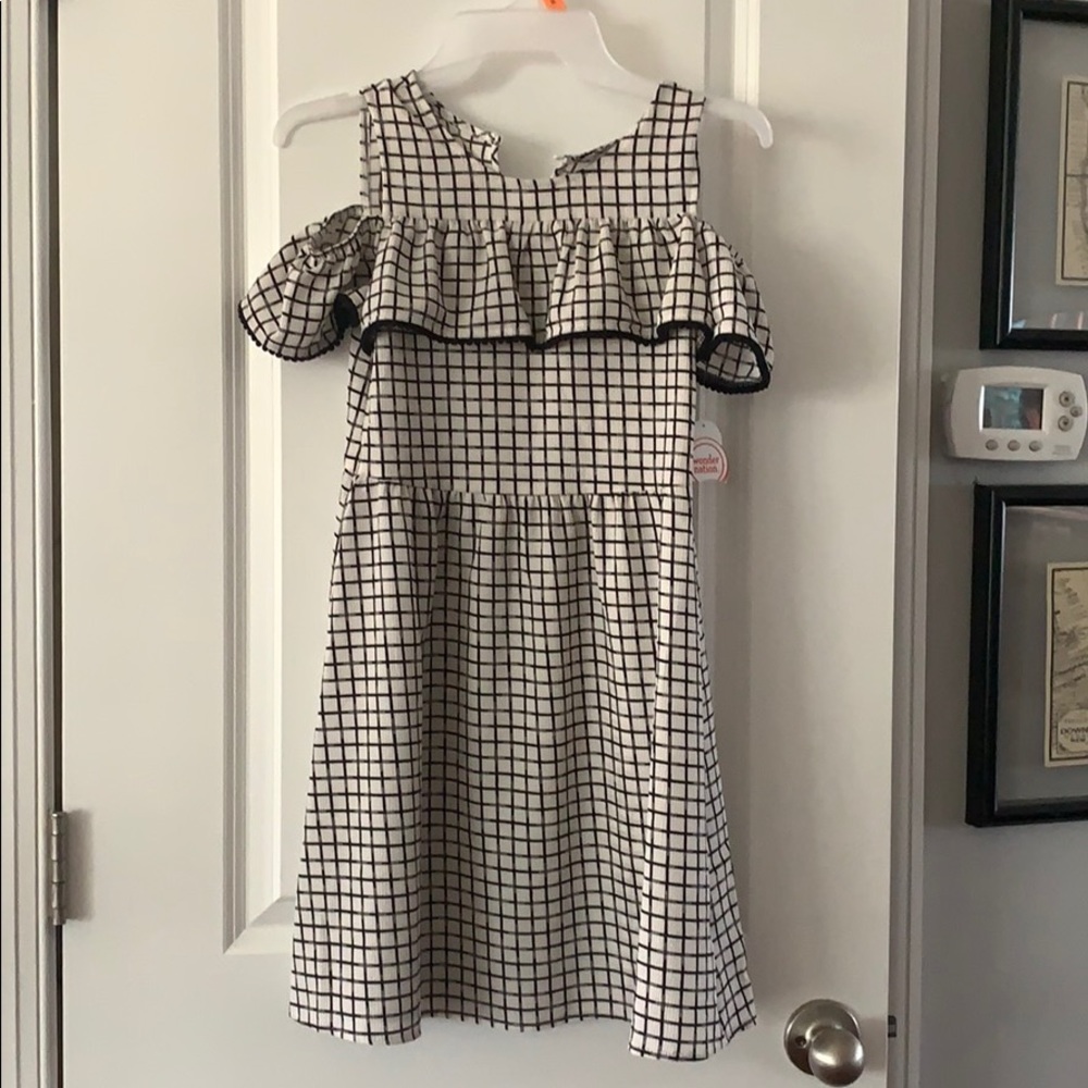 NWT girls white and black checked polyester dress